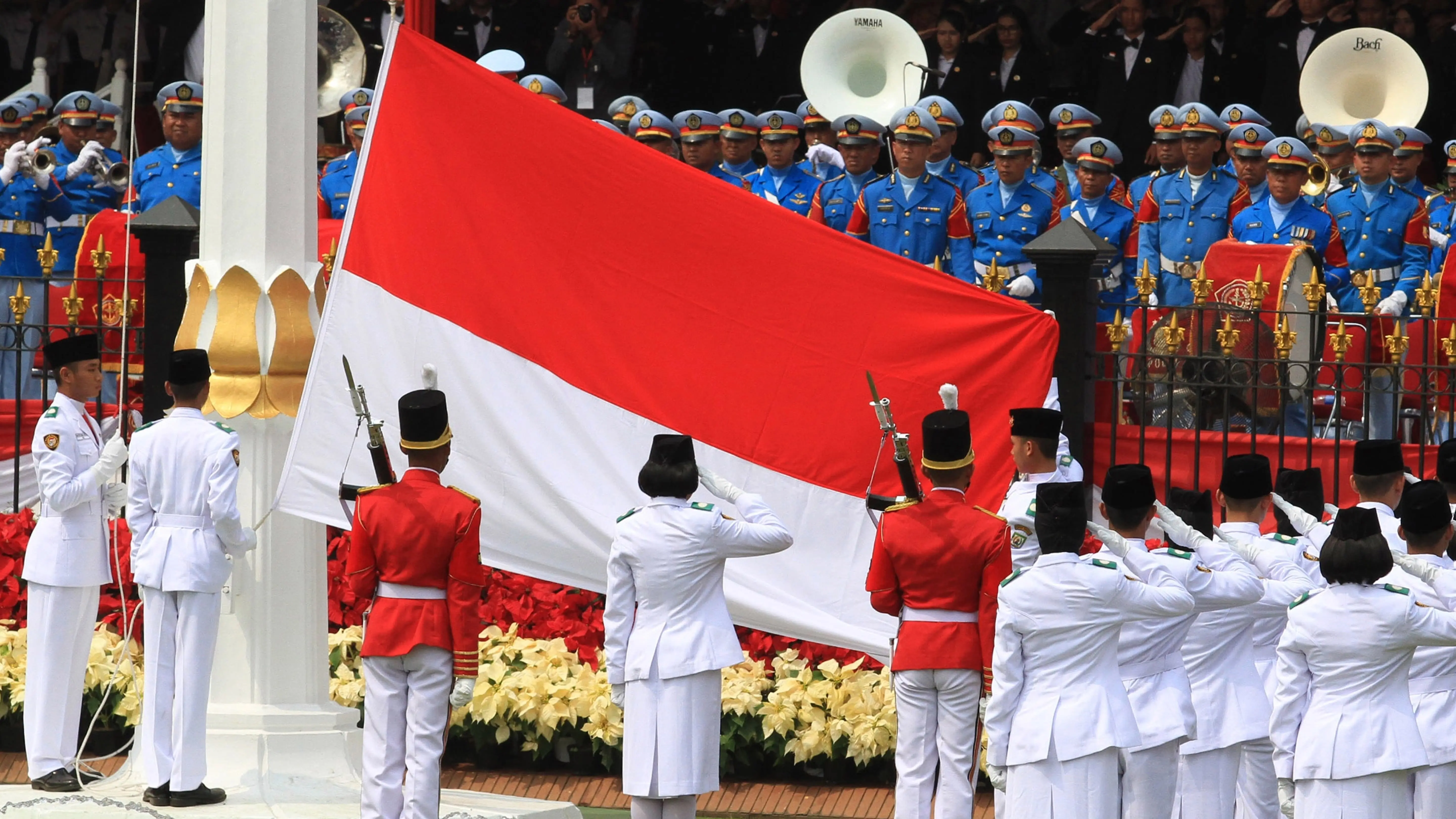 Students served as flag raisers in the Indonesia’s Independence Day ceremony.